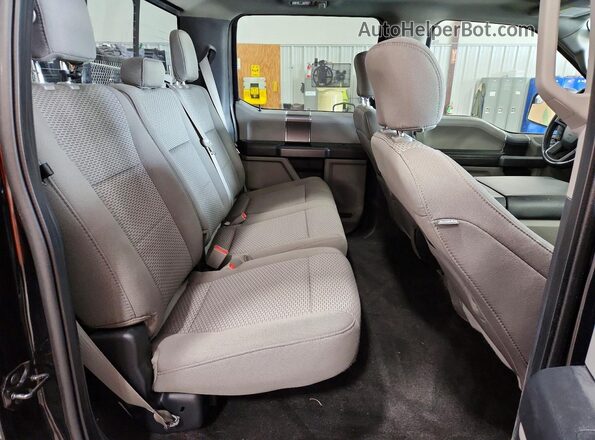 1FTEW1E53JKF27695 2018 FORD F150 Black Widok tylnych siedzeń