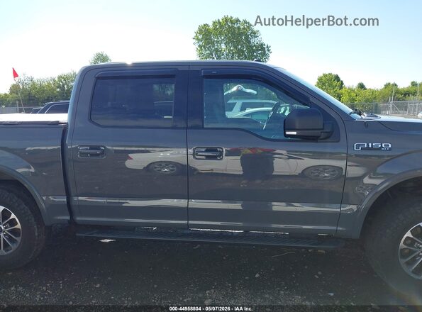 1FTEW1E58JFD26335 2018 FORD F150 Серый Вид задней части салона