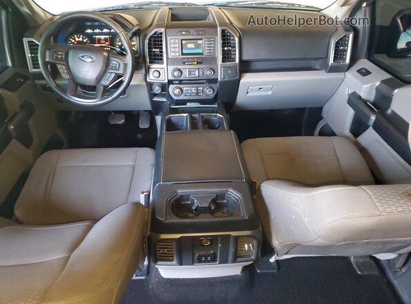 1FTEW1EF1HKC04832 2017 FORD F150 Белый Вид панели приборов