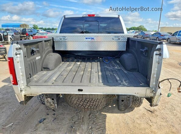 1FTEW1EG2HFA93922 2017 FORD F150 Серебряный Вид сзади