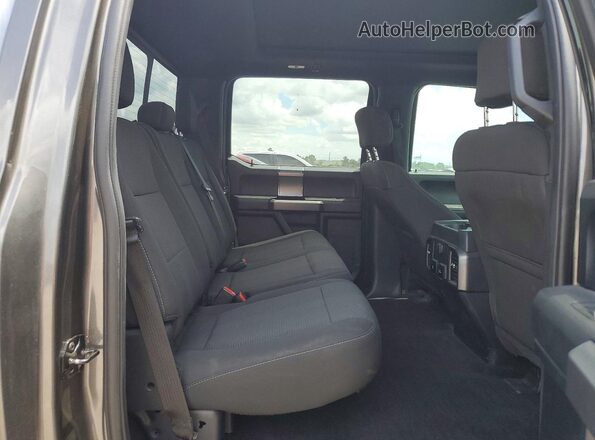 1FTEW1EG2HKC90063 2017 FORD F150 Серый Вид задних сидений