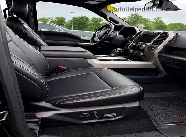 1FTEW1EG5HFB33250 2017 FORD F150 Black Widok z przodu