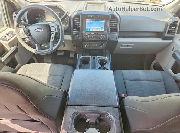 1FTEW1EP0JKC41224 2018 FORD F150 Белый Вид панели приборов