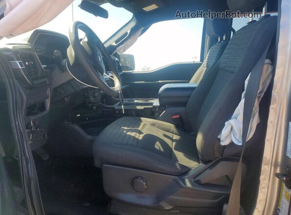 1FTEW1EP0NFB90323 2022 FORD F150 Silver Вид салону спереду