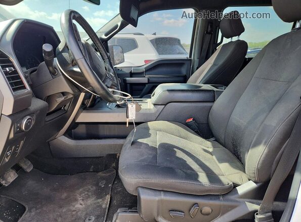 1FTEW1EP1KFC24958 2019 FORD F150 White Вид салону спереду