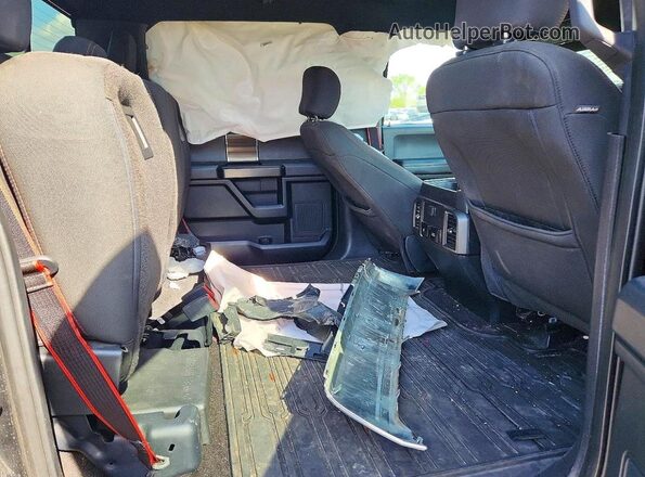 1FTEW1EP3JFD50849 2018 FORD F150 Black Widok tylnych siedzeń