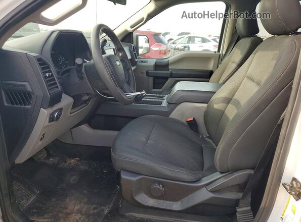 1FTEW1EP4JFD10487 2018 FORD F150 Белый Вид салона спереди