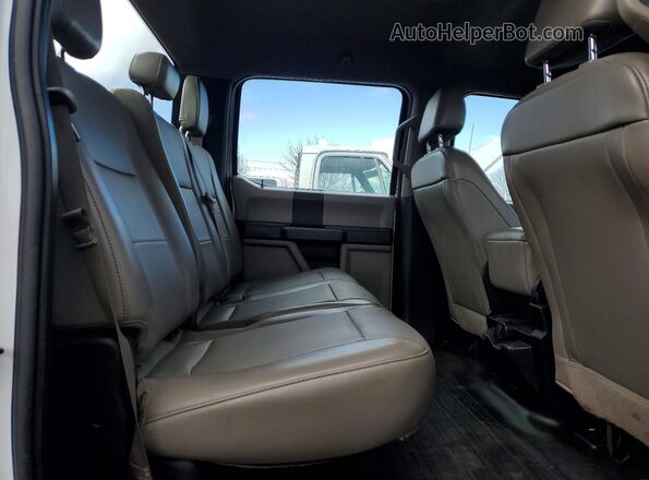 1FTEW1EP5JKE52614 2018 FORD F150 Белый Вид задних сидений