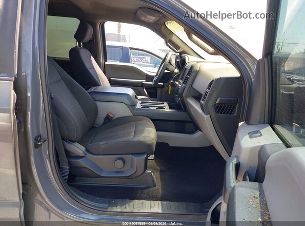 1FTEW1EPXJFB29183 2018 FORD F150 Серый Вид салона спереди