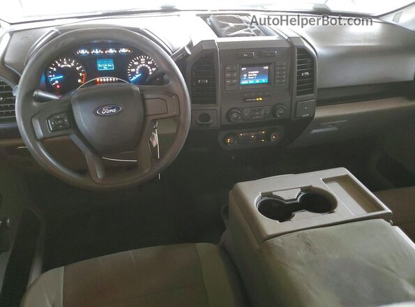 1FTEX1C85GFB27004 2016 FORD F150 Двухцветный Вид панели приборов