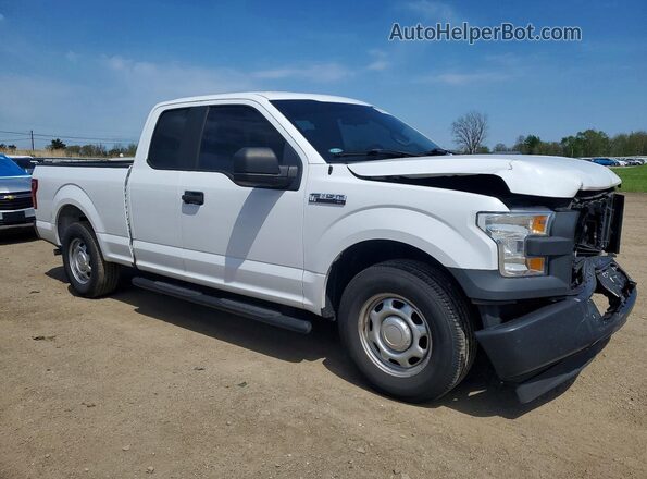 1FTEX1C89HKD35539 2017 FORD F150 White Przód prawy