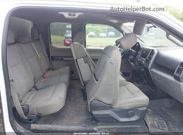 1FTEX1CB6KKD31645 2019 FORD F150 White Vista de la etiqueta del VIN