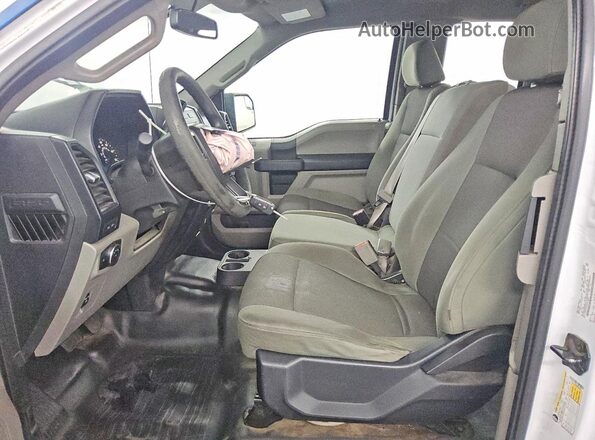 1FTEX1CP0GKF00299 2016 FORD F150 Белый Вид салона спереди
