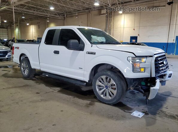 1FTEX1CP4HFA84526 2017 FORD F150 White Передня права чверть