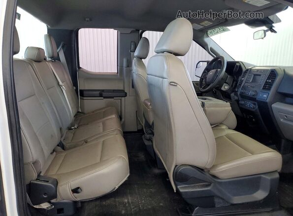 1FTEX1CP6LKE46680 2020 FORD F150 Белый Вид задней части салона
