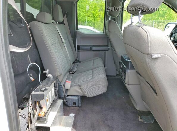 1FTEX1CP7HKC59889 2017 FORD F150 White Вид задніх сидінь