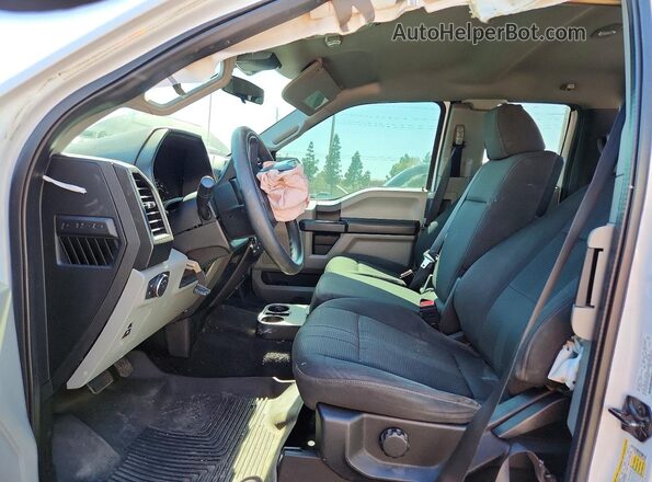 1FTEX1CP9KKD13068 2019 FORD F150 Белый Вид салона спереди