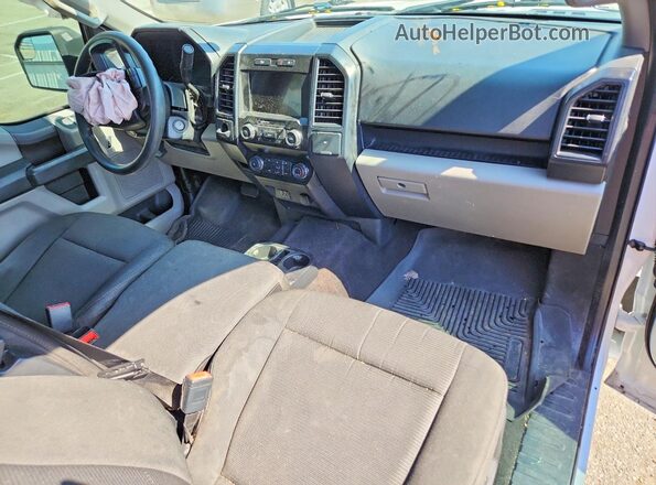 1FTEX1CP9KKD13068 2019 FORD F150 Белый Вид панели приборов