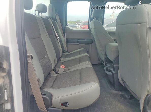 1FTEX1EB4KKC32495 2019 FORD F150 White Rear seats view