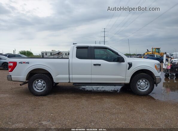 1FTEX1EB5NFA57543 2022 FORD F150 White უკანა სალონის ხედი