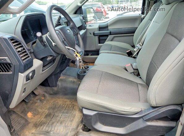 1FTEX1EP1GFB90802 2016 FORD F150 Черный Вид салона спереди