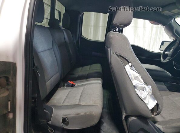 1FTEX1EP8MKE05921 2021 FORD F150 Белый Вид задних сидений