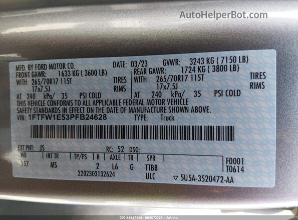 1FTFW1E53PFB24628 2023 FORD F150 Серебряный Вид подкапотного пространства