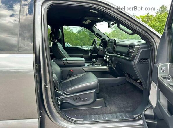 1FTFW1E81PFA95091 2023 FORD F150 Gray Vista interior delantera