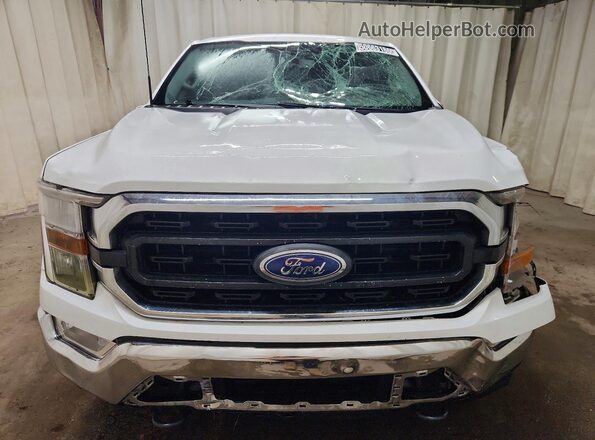 1FTFW1ED4NFB30555 2022 FORD F150 Белый Вид спереди