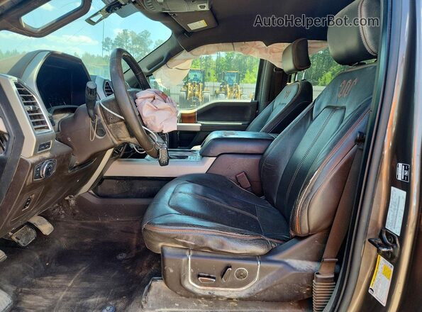 1FTFW1EF0GFD10667 2016 FORD F150 Коричневый Вид салона спереди