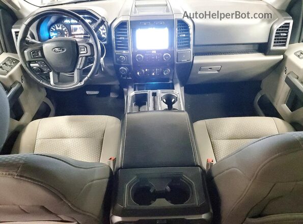 1FTFW1EG0JFD52806 2018 FORD F150 Серый Вид панели приборов