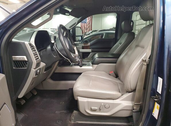 1FTFW1EG8GKD12019 2016 FORD F150 Blue Widok wnętrza z przodu