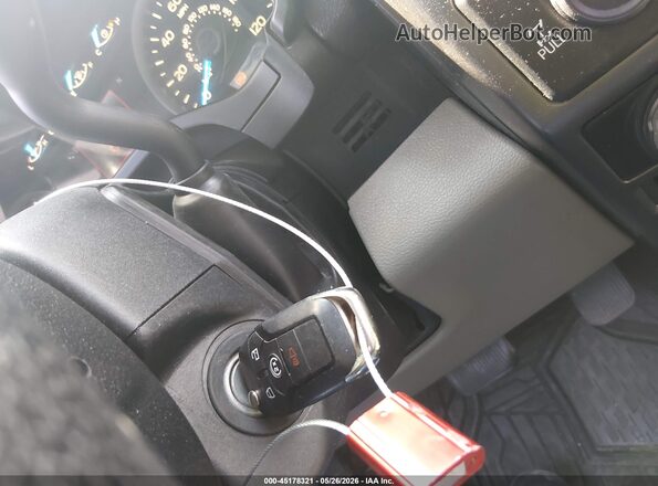 1FTFW1EGXGKF78321 2016 FORD F150 Серебряный Вид панели приборов
