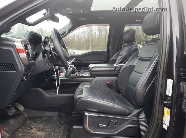1FTFW1RG0PFB42466 2023 FORD F150 Black Vista interior delantera