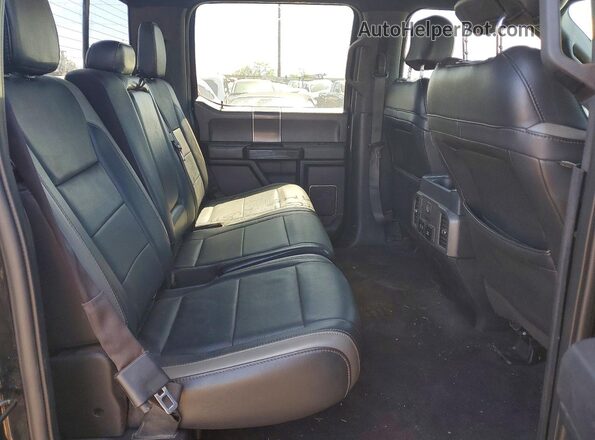 1FTFW1RG6HFB33207 2017 FORD F150 Черный Вид задних сидений