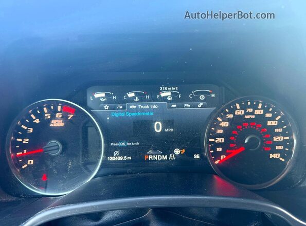 1FTFW1RG8JFB64237 2018 FORD F150 Black Widok deski rozdzielczej