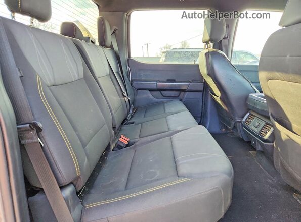1FTFW2L57RKD81116 2024 FORD F150 Серебряный Вид задних сидений
