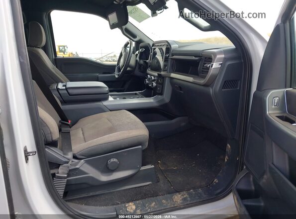 1FTFW3LD6RFA25004 2024 FORD F150 Серый Вид салона спереди