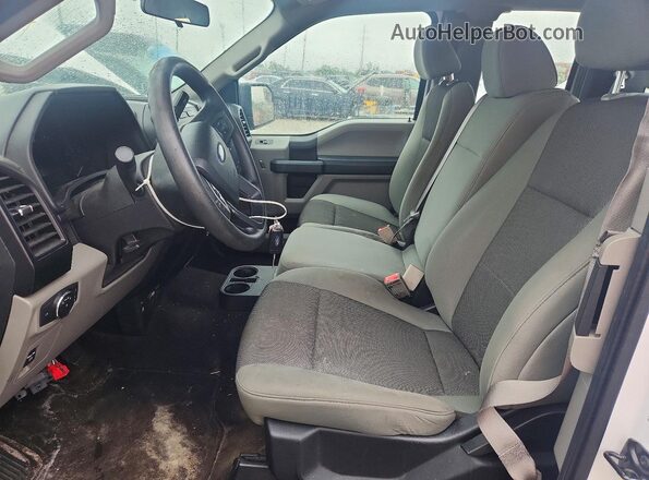 1FTFX1E51KKC65775 2019 FORD F150 Белый Вид салона спереди