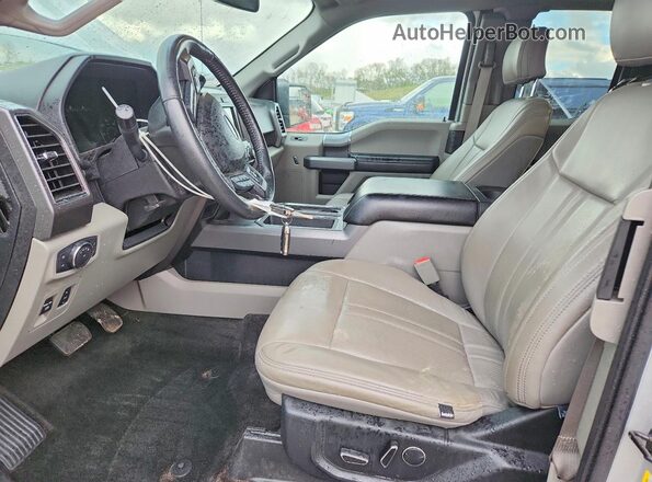 1FTFX1E54JKD26468 2018 FORD F150 Серый Вид салона спереди