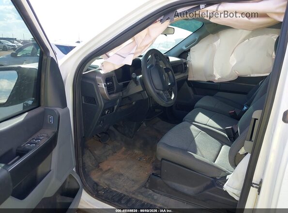 1FTFX1L86RKF04146 2024 FORD F150 Белый Вид салона спереди