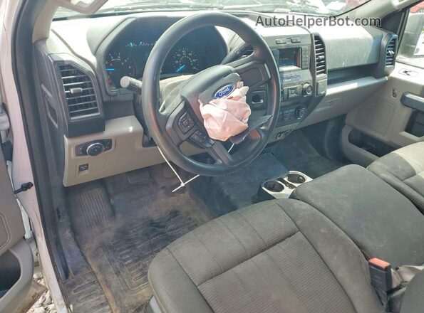 1FTMF1C56KKD08018 2019 FORD F150 White Dashboard view