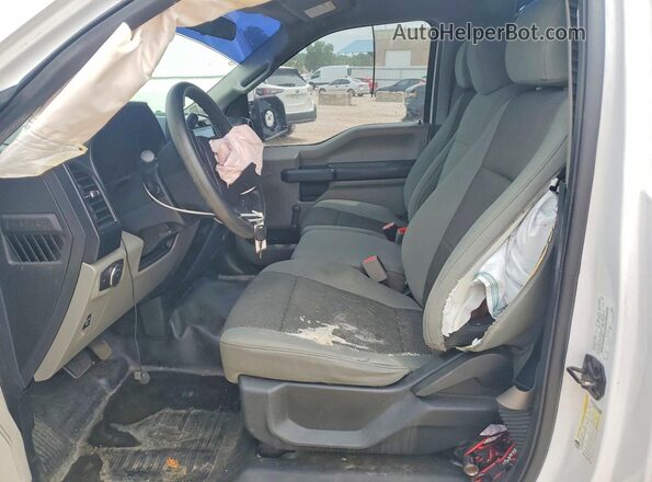 1FTMF1C81GKE59446 2016 FORD F150 Белый Вид салона спереди