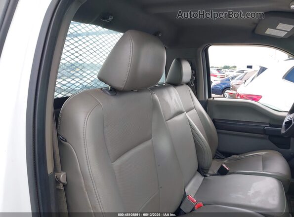 1FTMF1C82GKD08230 2016 FORD F150 Белый Вид наклейки с VIN-кодом