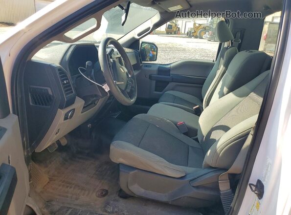 1FTMF1C86GKD27699 2016 FORD F150 White Vista interior delantera