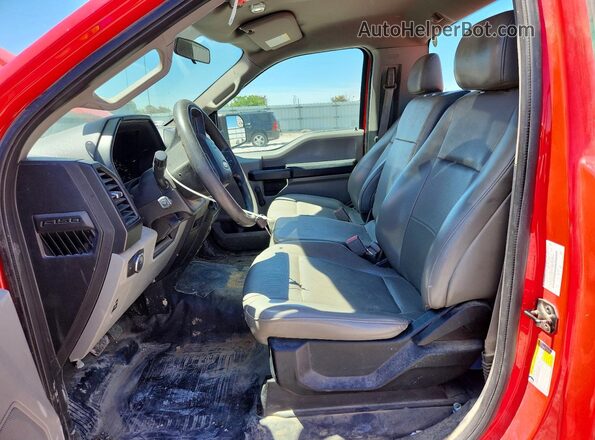 1FTMF1CB2JKC07529 2018 FORD F150 Red Vista interior delantera