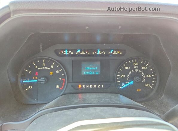 1FTMF1CB2JKC07529 2018 FORD F150 Red Vista del cuadro de instrumentos