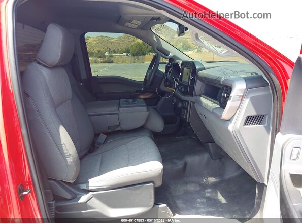 1FTMF1E5XPKD07751 2023 FORD F150 Красный Вид салона спереди