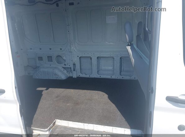 1FTYE1CM6HKA21721 2017 FORD TRANSIT-150 Белый Вид наклейки с VIN-кодом