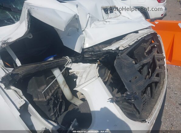 1FTYE1CM6HKA21721 2017 FORD TRANSIT-150 Белый Вид сзади
